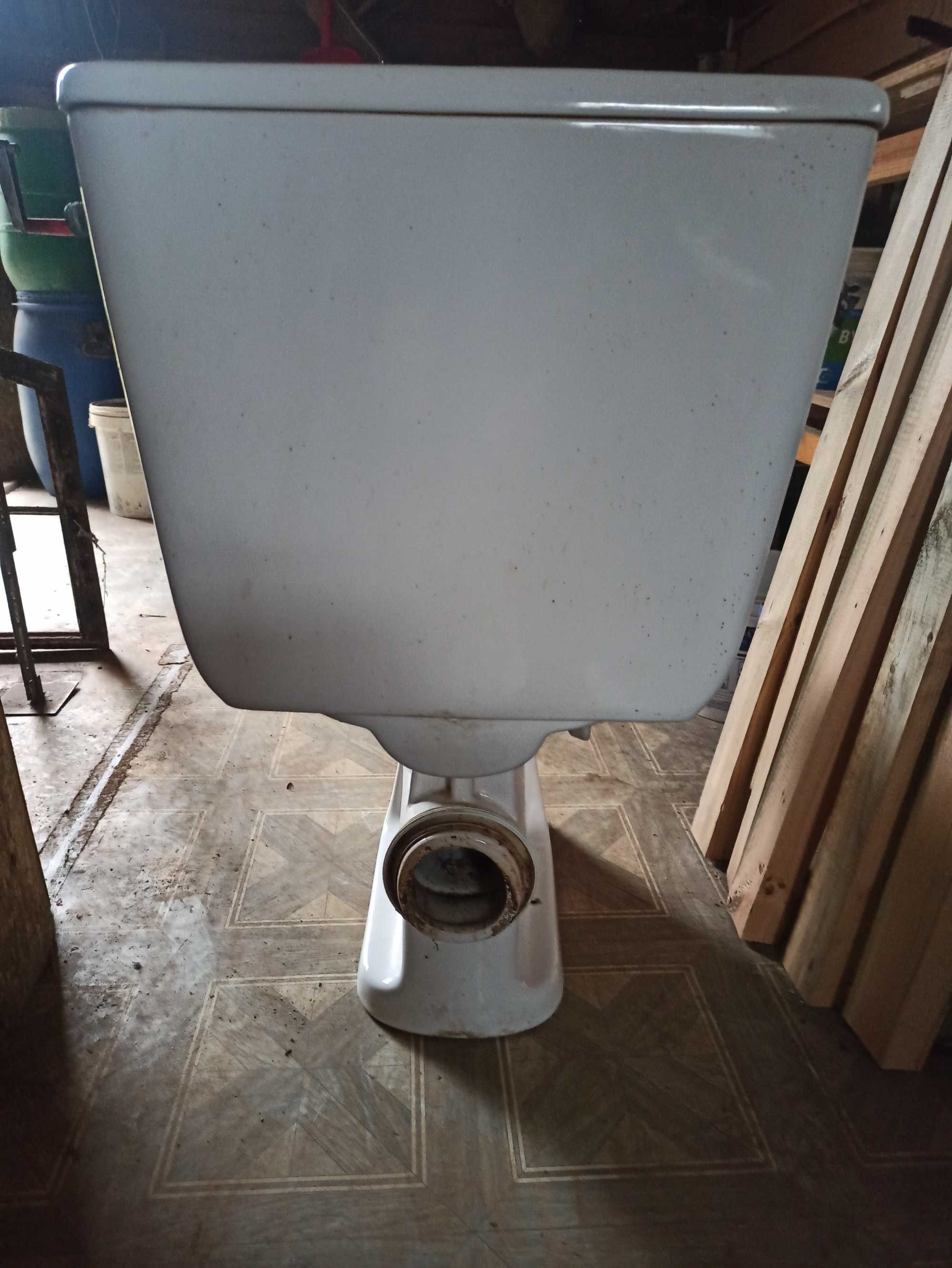 kompakt WC, muszla plus ceramiczna spłuczka