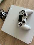 Konsola Playstation 4