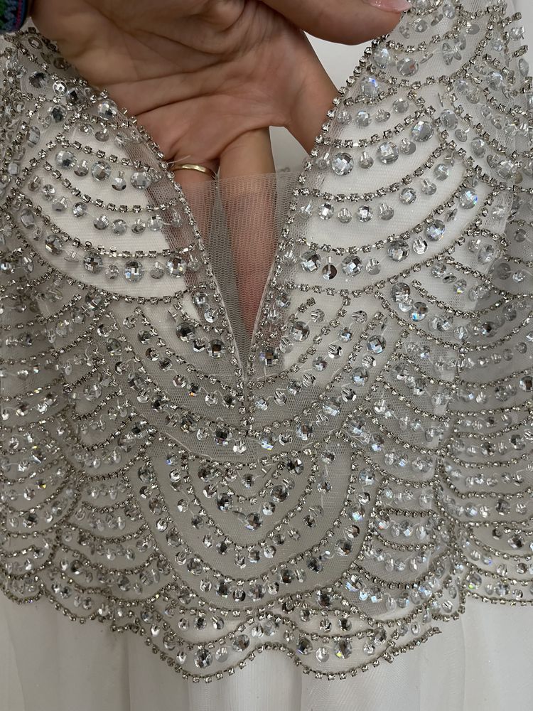 Suknia ślubna lekka z diamencikami brokatowa biała wesele księżniczka