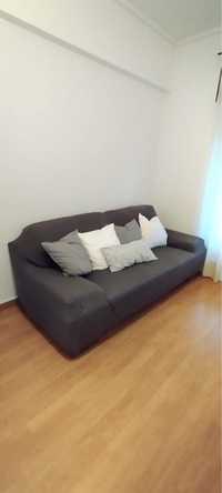 Sofa 3 lugares com capa