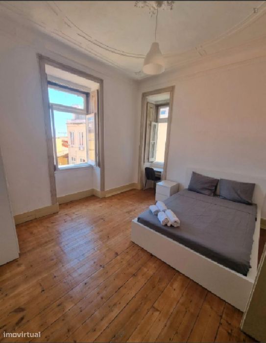 741907 - Quarto com cama de casal em...