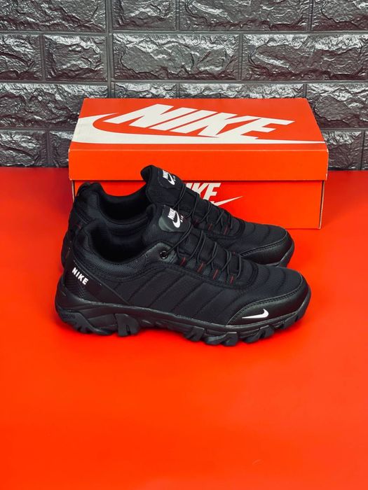 Кроссовки Nike air мужские черные кроссовки / осенние кросовки Найк