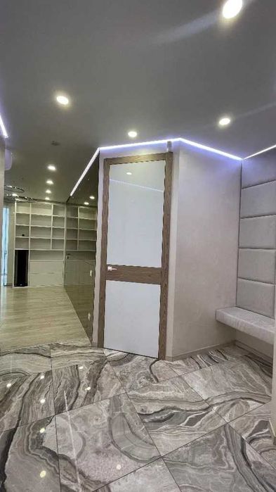 Продам 4к квартиру в ЖК "Атлант" на А. Поля (низ)