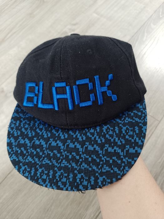 Czapka z daszkiem dla dziewczynki roz 8 lat + 128 cm