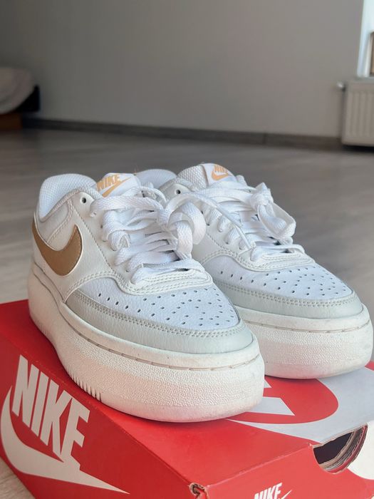 Кросівки Nike Court Vision 2024