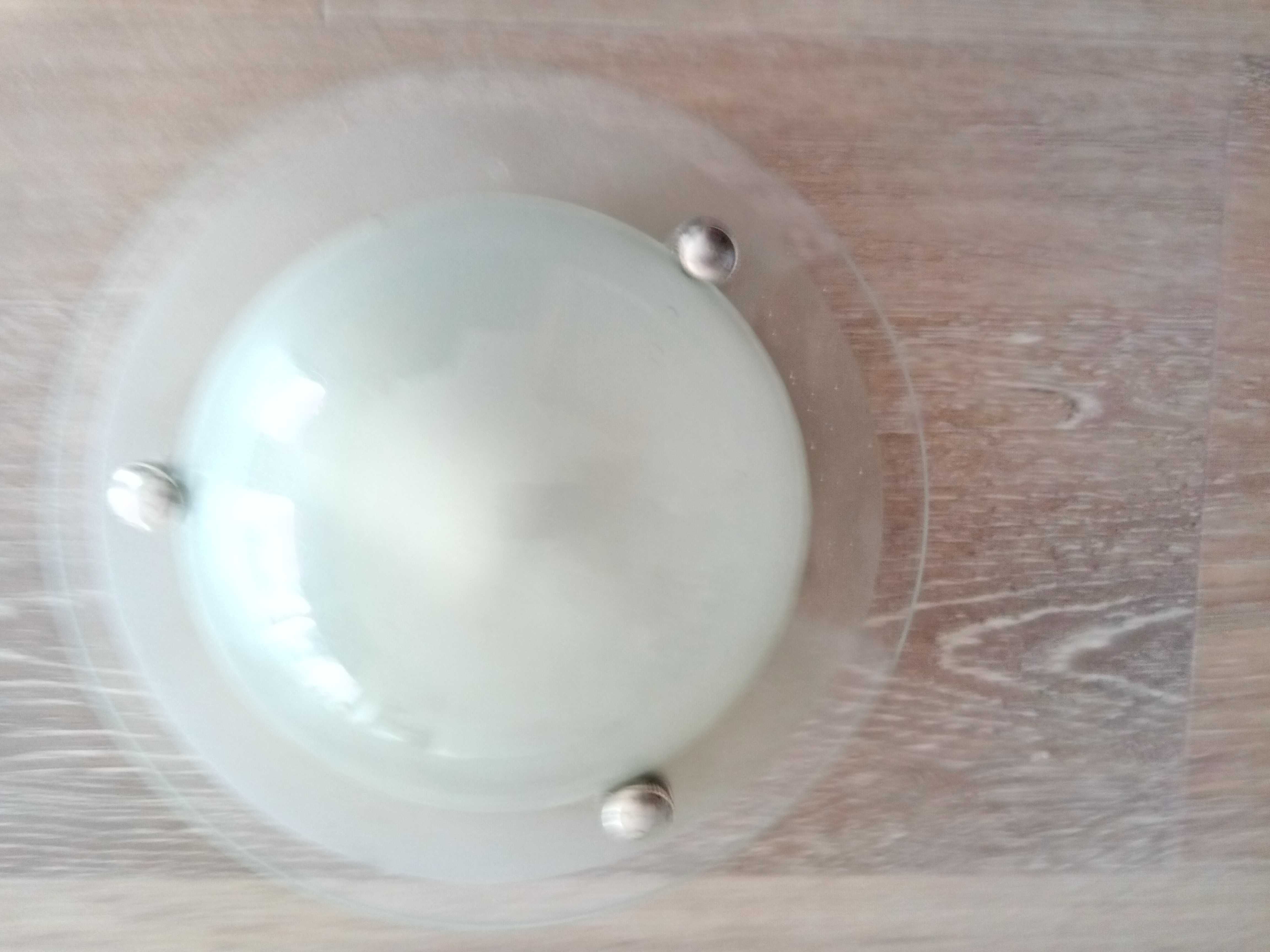 Candeeiro de tecto com vidro fosco e vidro limpo