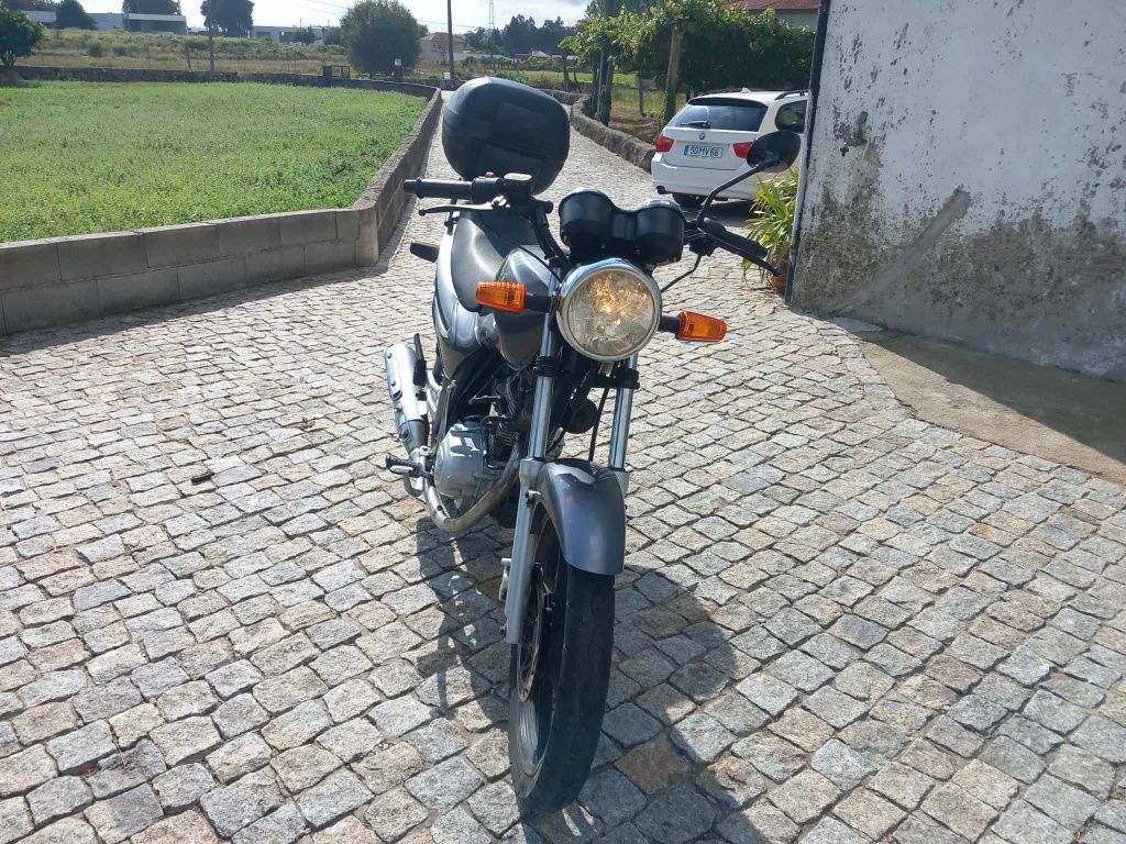 Vendo mota sym 125