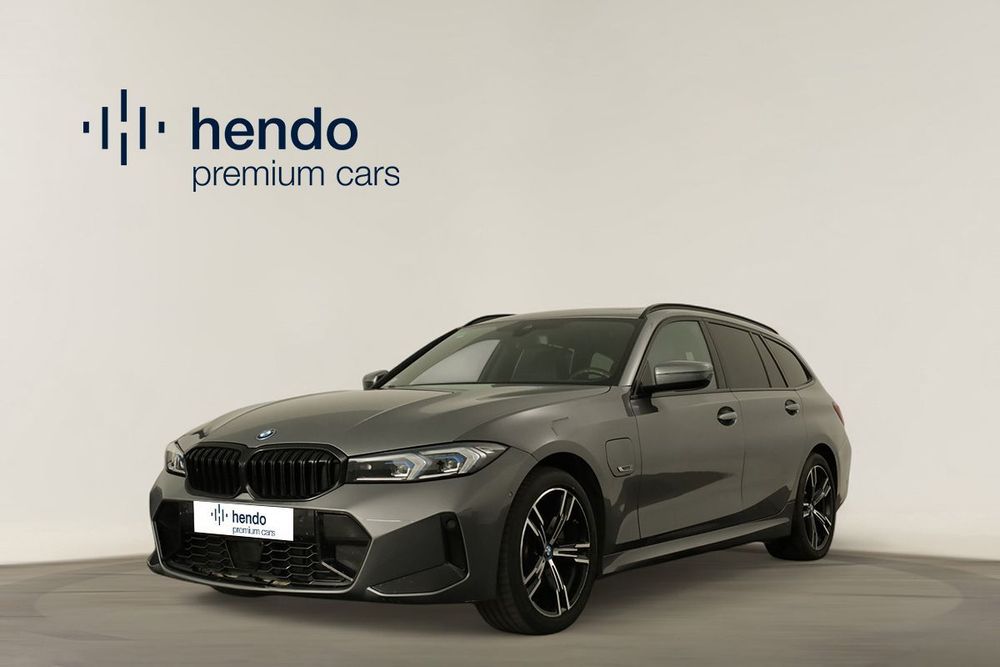 BMW 330 e Touring Pack M Auto