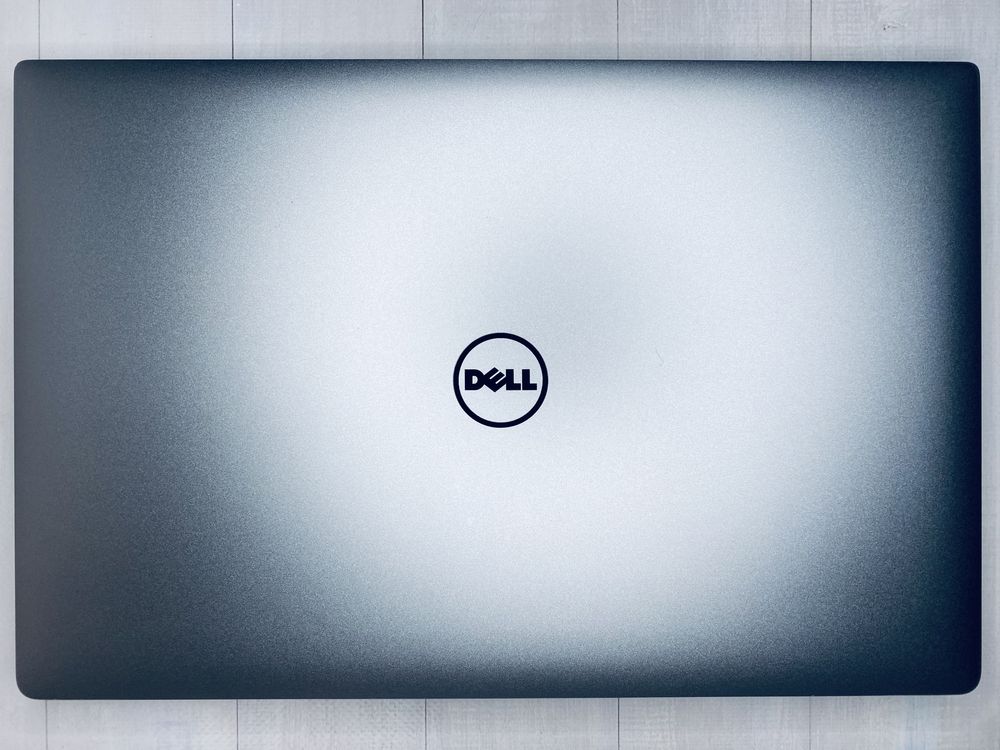 ‼️4K, Nvidia‼️Dell Precision 5520 15.6’ (3840x2160) Xeon E-1505M v5