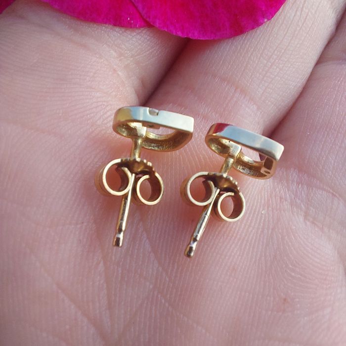 Złote kolczyki Apart 333 8k serduszka serca sztyfty cyrkonie