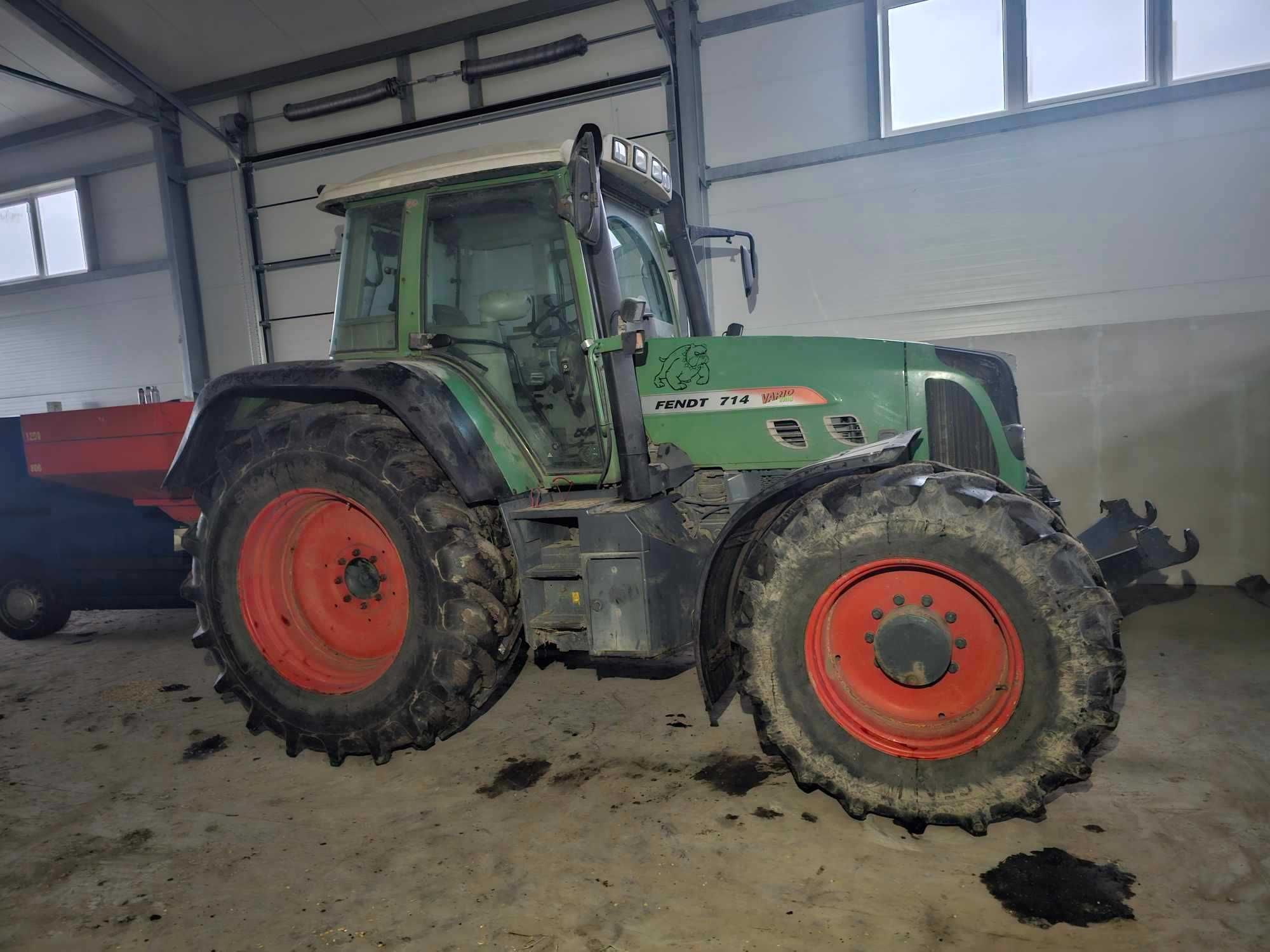 Fendt 714 vario tms