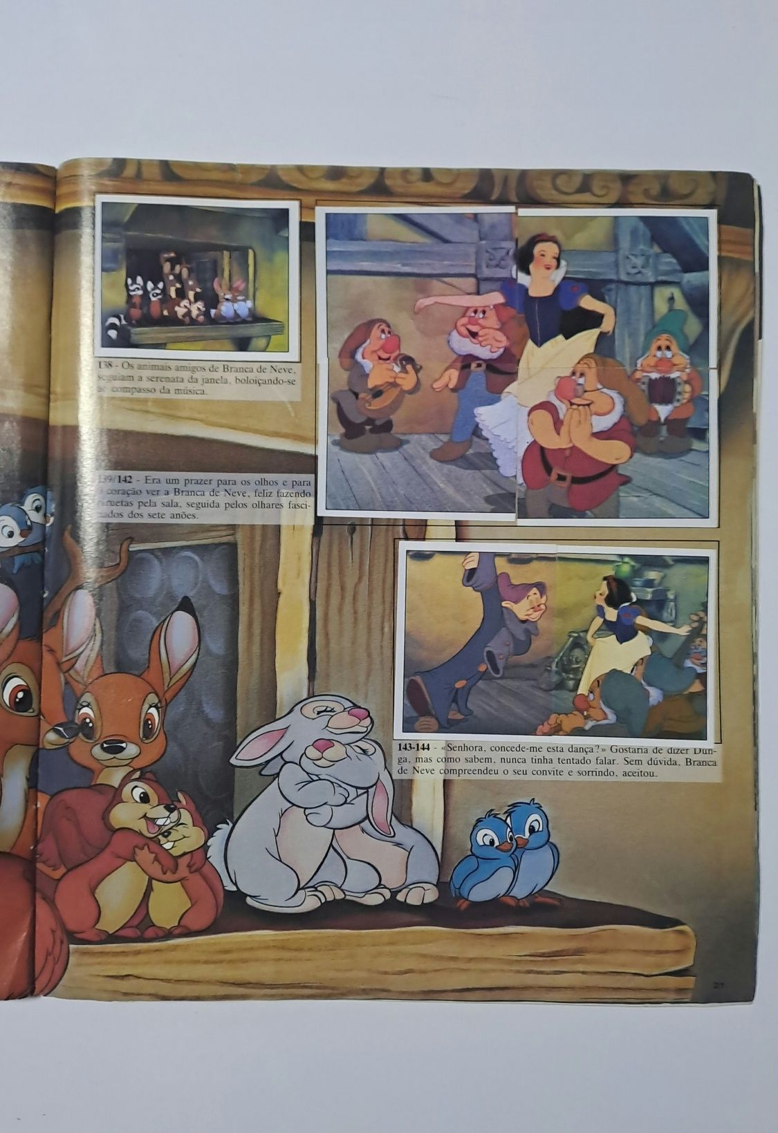 Caderneta Completa - Branca de Neve e os Sete Anões