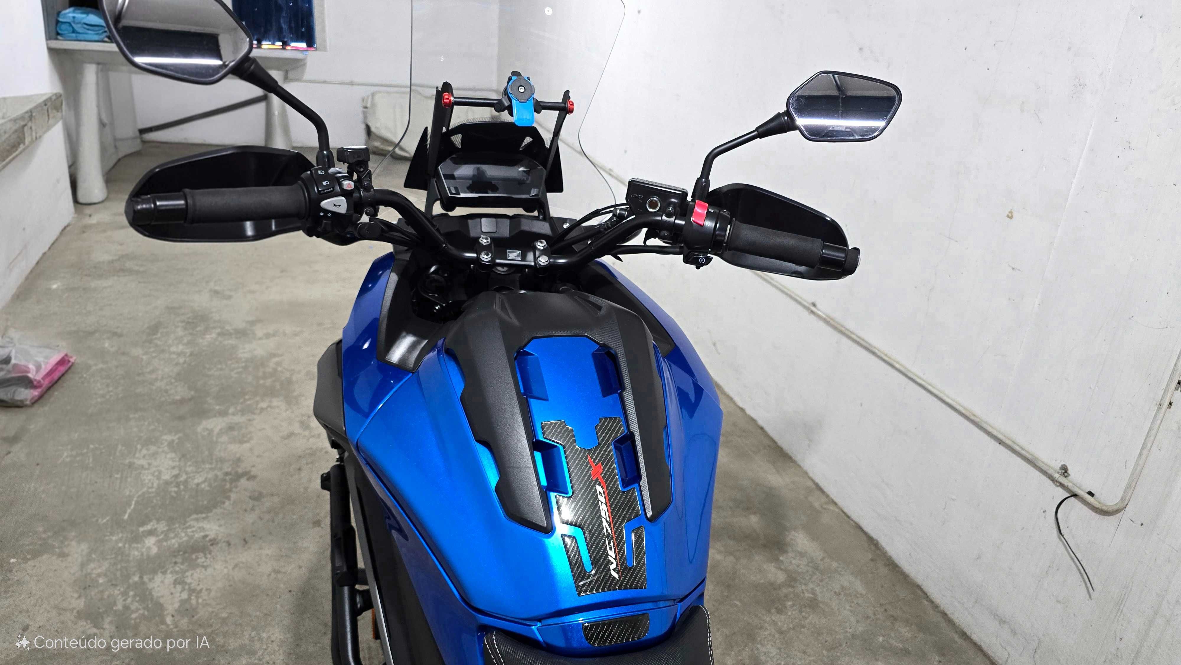 Honda NC750X 2019/04 com 11500Kms
