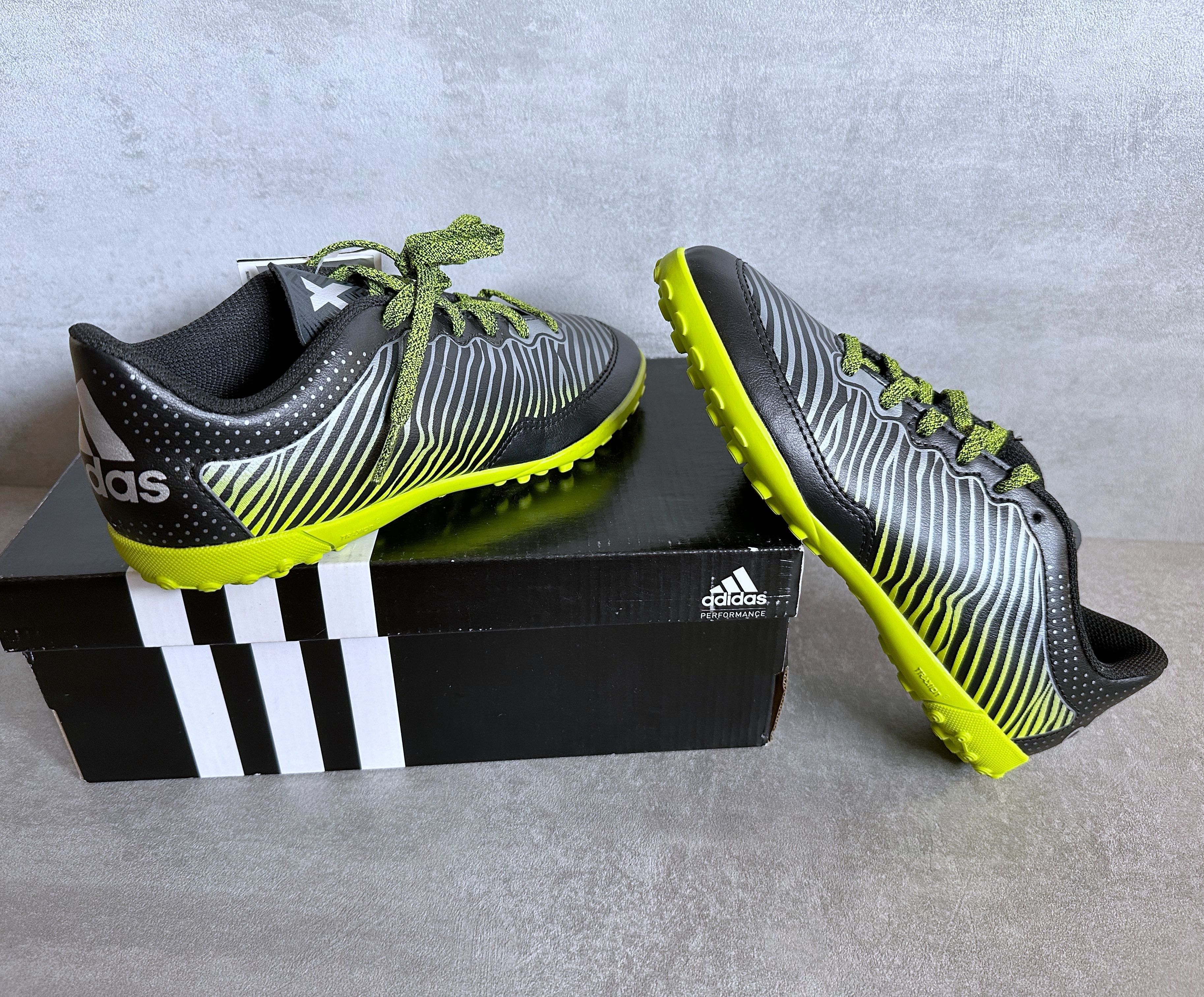 Buty piłkarskie Adidas X 15.3 Cage J turfy rozm. 35