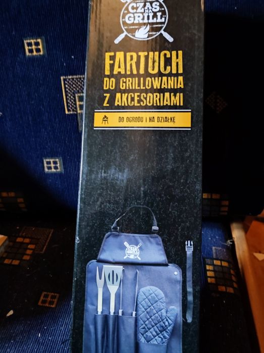Fartuch do grilla do ogrodu szpatułka widelec szczypce grill