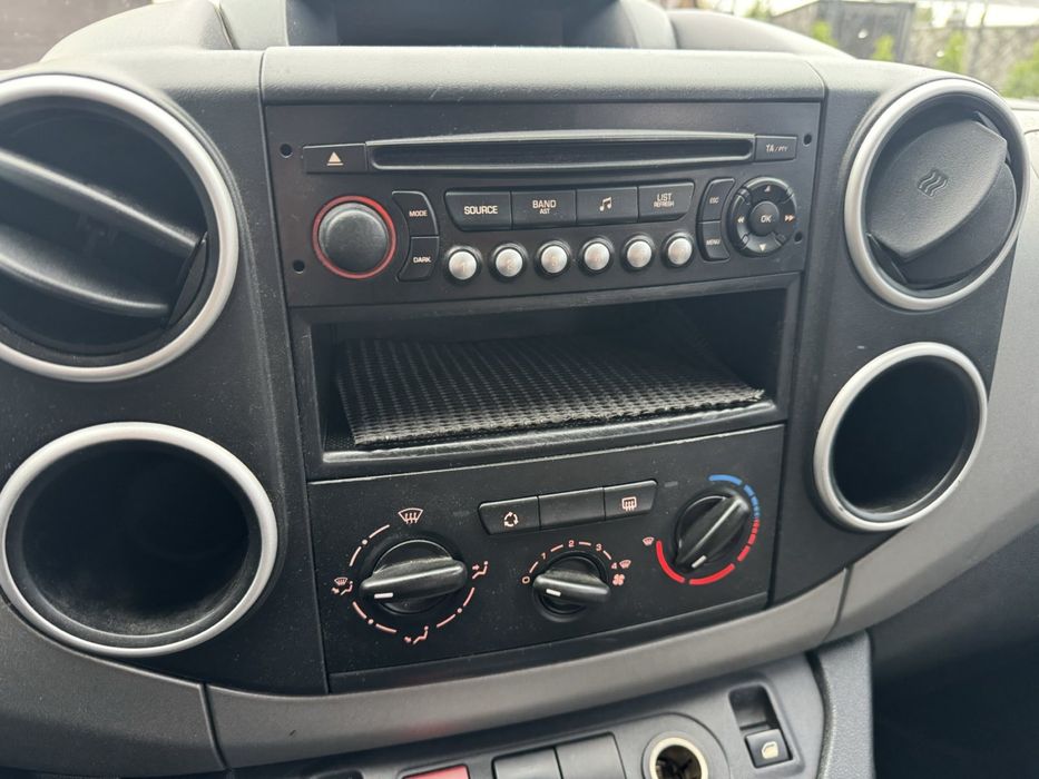 Citroen Berlingo original pass 2011