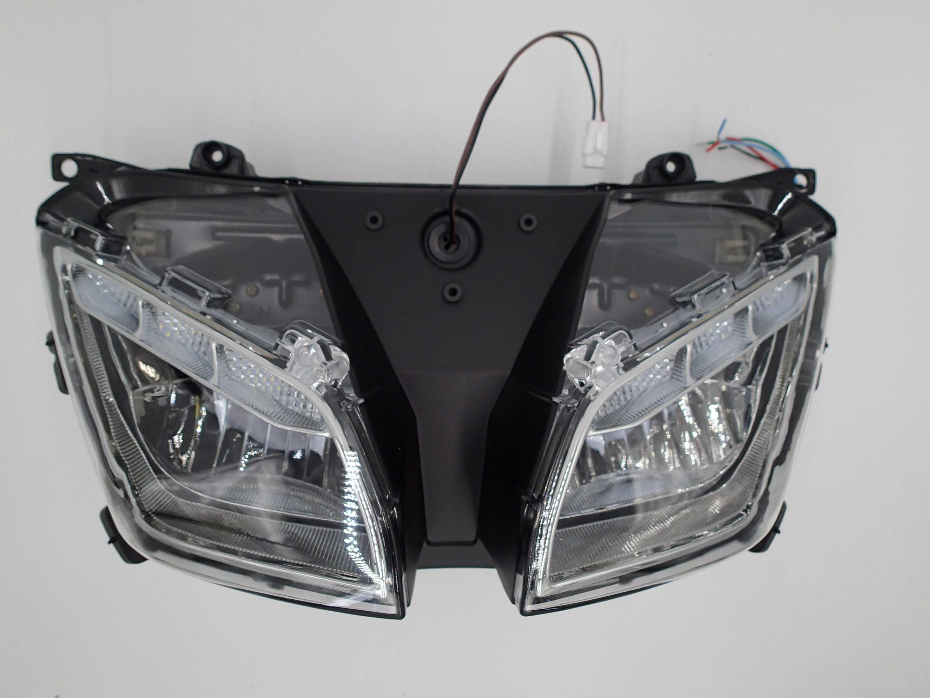 REFLEKTOR lampa nowa YAMAHA TRACER 900 od 15 do 20r