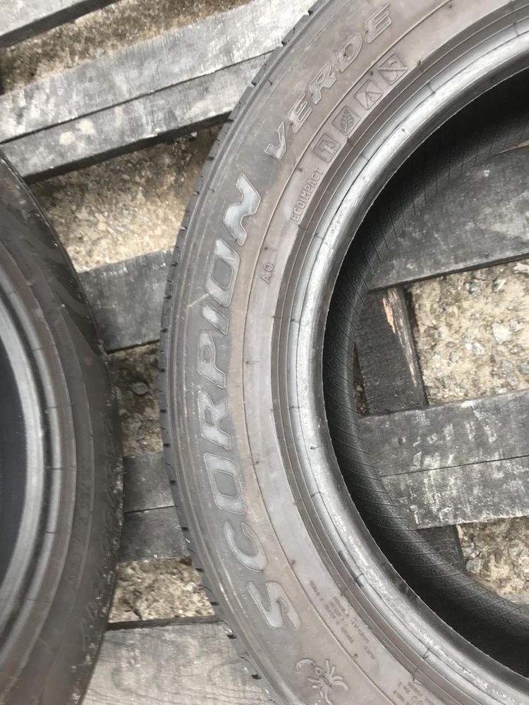 Pirelli 235/55r17 пара резина шини б/у склад оригінал лето