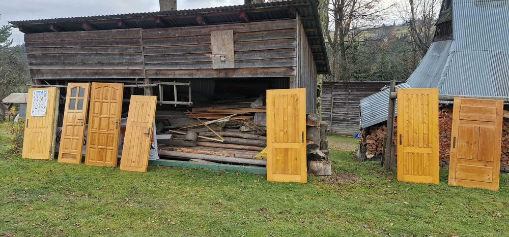 Drzwi świerkowe cena 100-300 od szt.