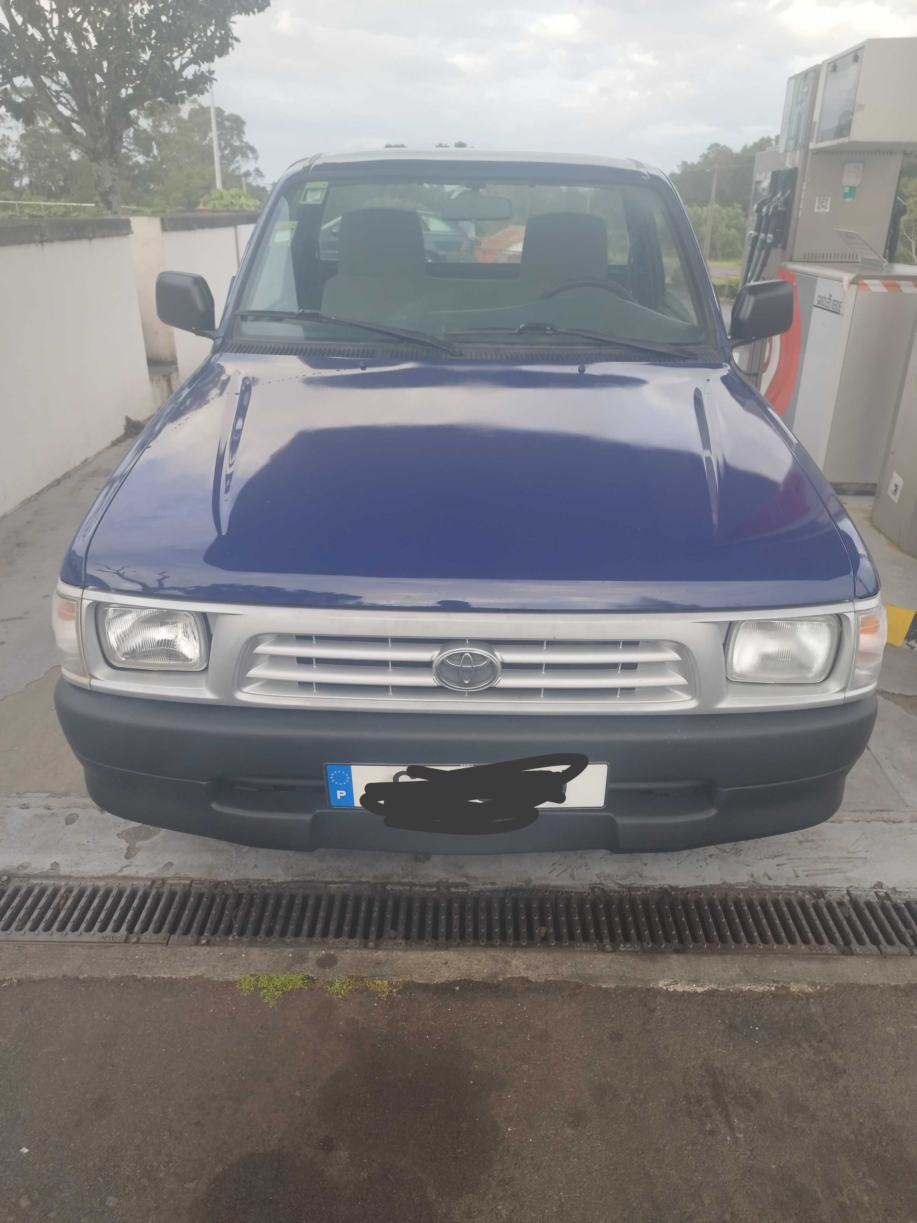 Toyota Hilux 4x2 98