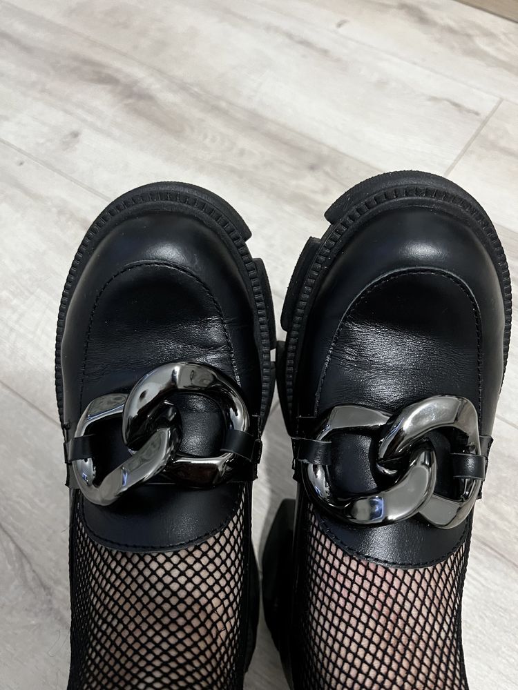 Buty skórzane damskie czarne