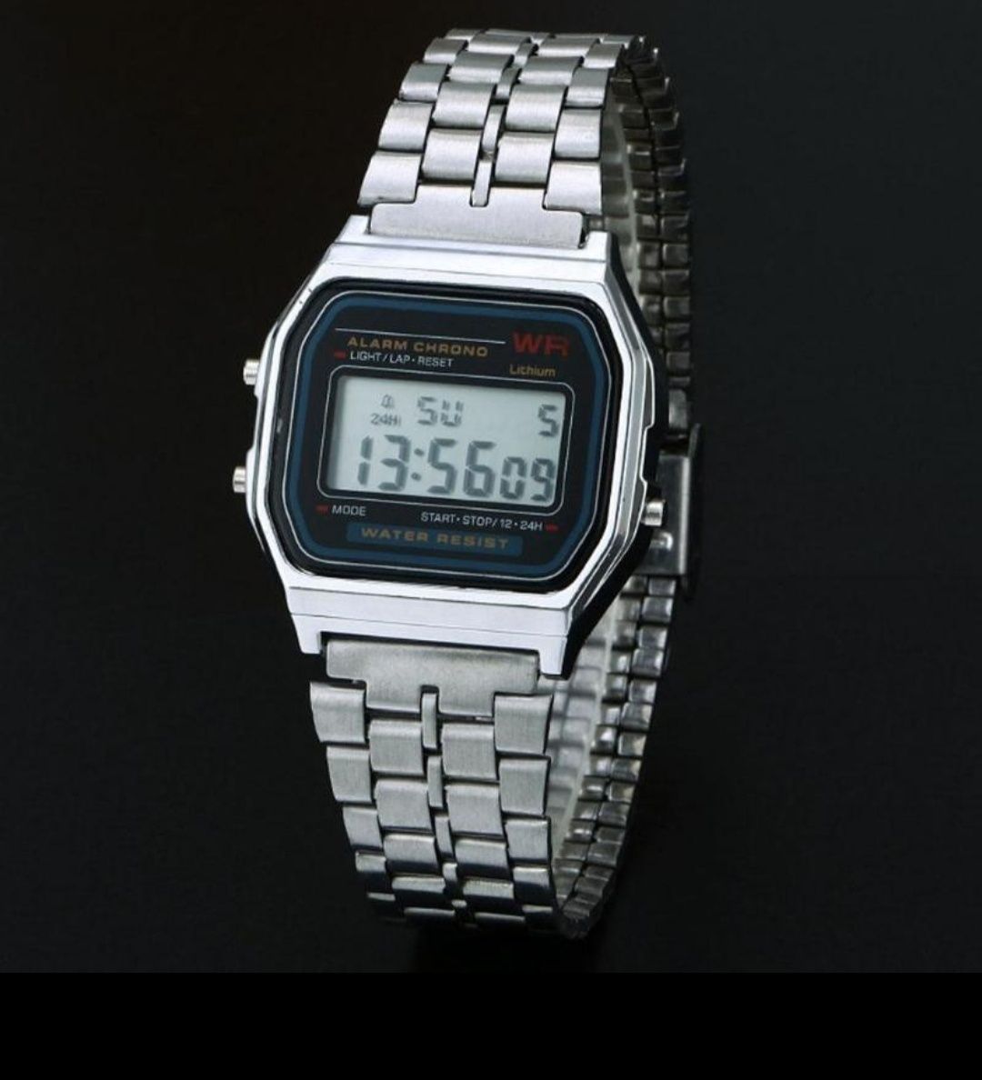 Продам годинники casio