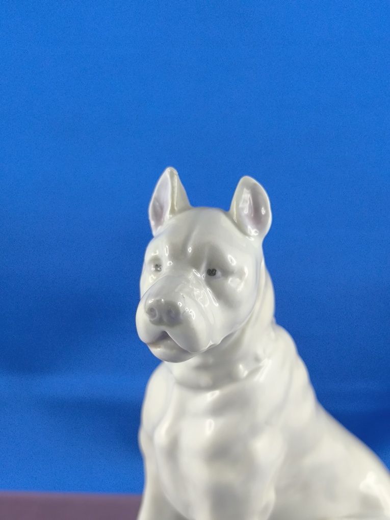 Dog niemiecki Gebruder Heubach Lichte Turyngia XIX/XXwiek #porcelana