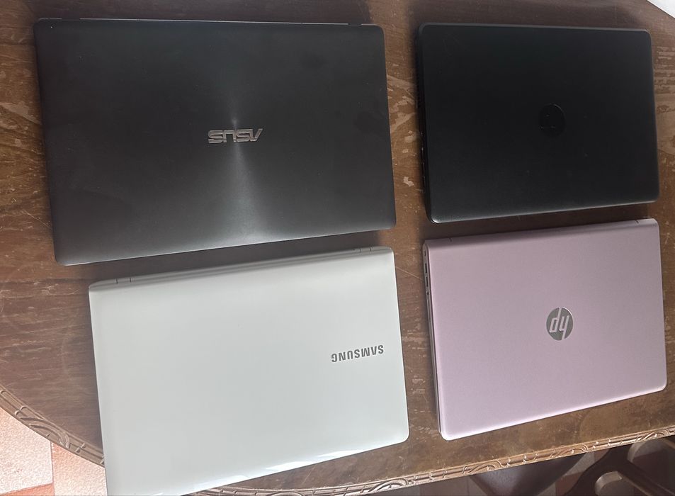 Vendo Portáteis Como Novos