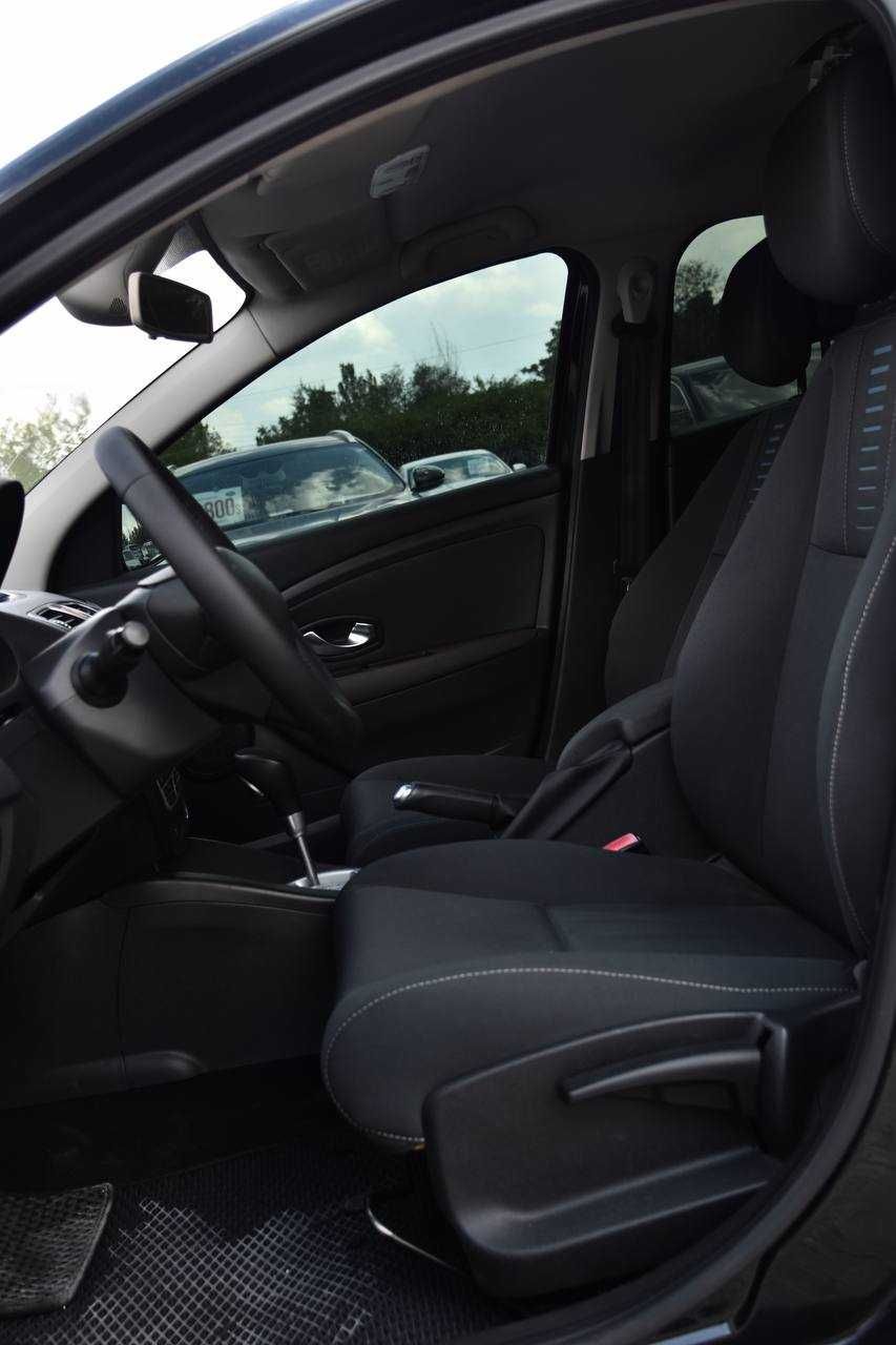 Renault Megane 1.5 дизель автомат, 2011р. (Перший внесок від 20%)