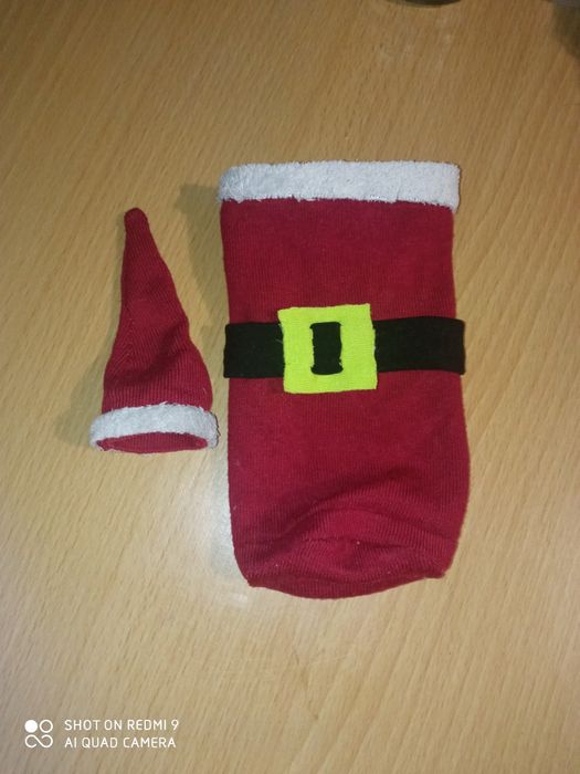 Ubranko, pokrowiec na butelkę, prezent św mikołaj