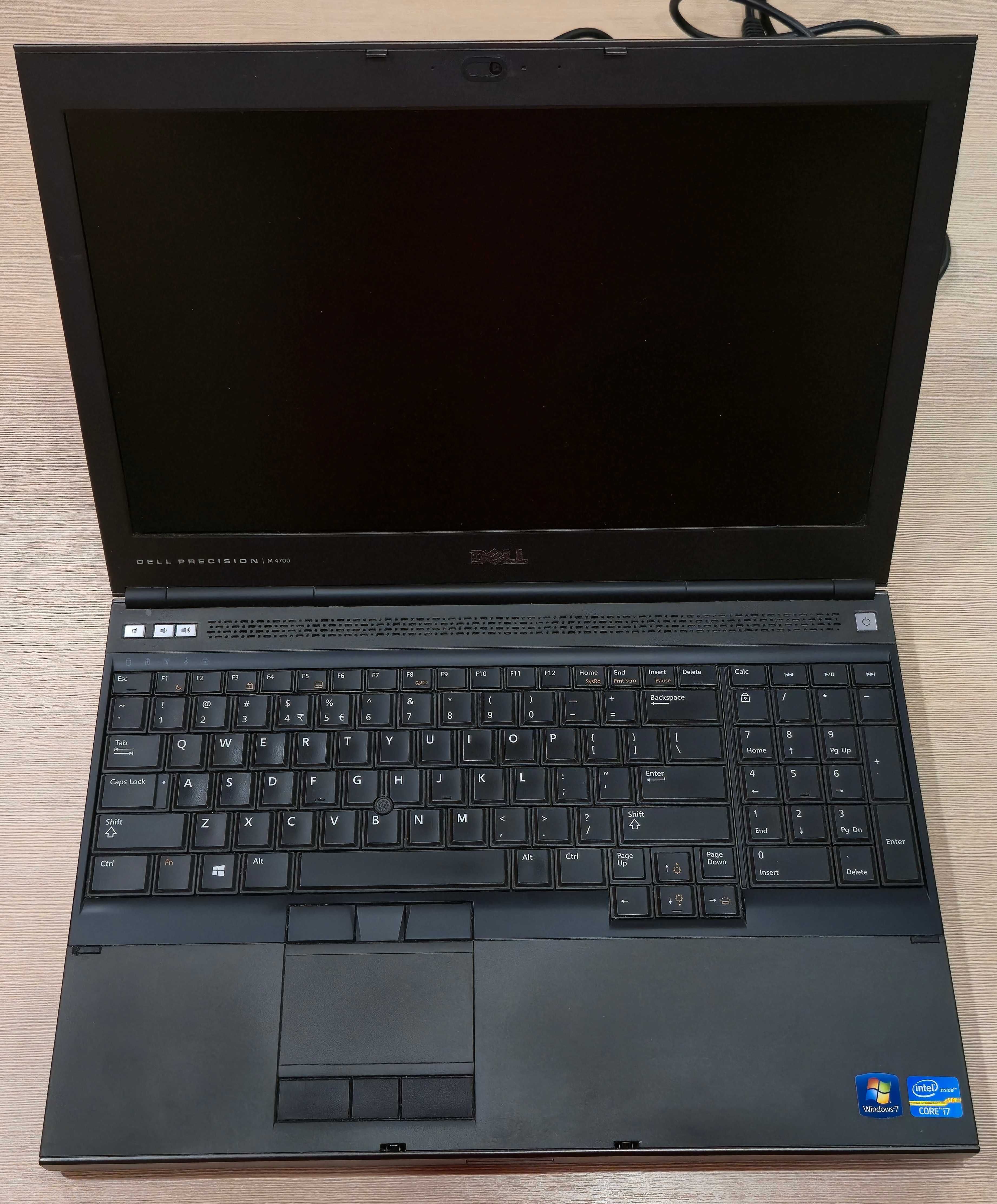 Laptop Dell Precision M4700, wizualnie jak nowy, w pełni sprawny.