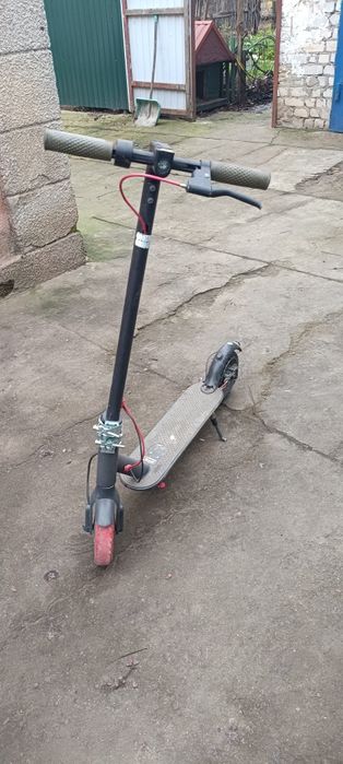 Электросамокат м365 на запчасти