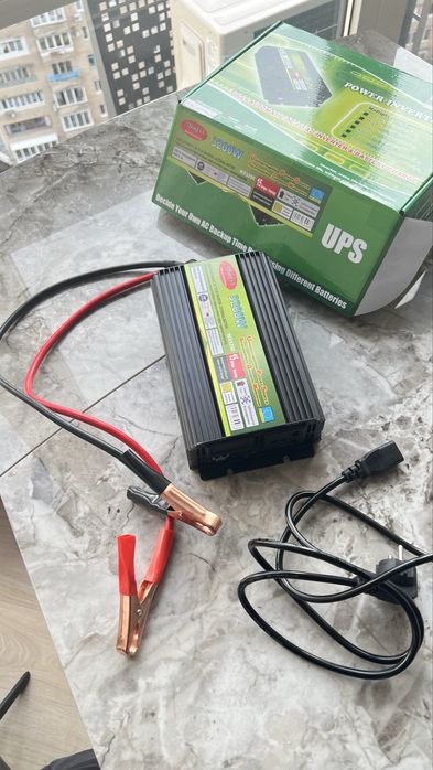 Інвертор зарядка Wimpex 3200 для бесперебійного живлення