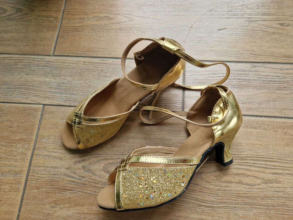 Buty do tańca latino - złote