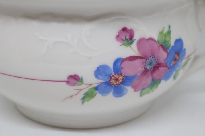 Bacio / penico porcelana da Vista Alegre 1924