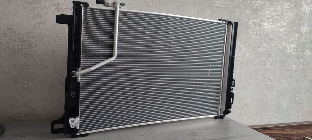 A2045000654 Радіатор mercedes