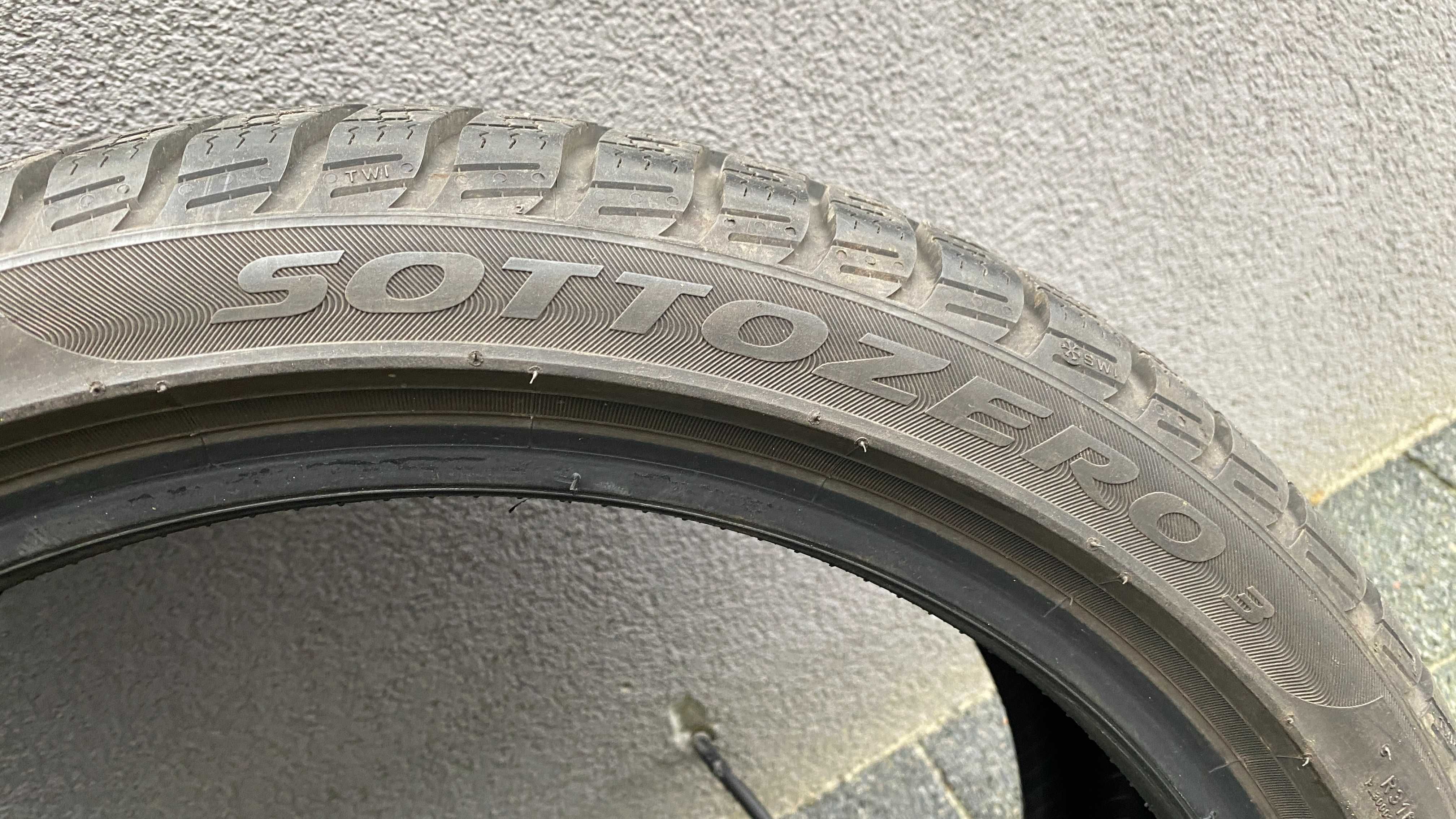 Opona zimowa M+S Pirelli Sottozero 3 225/40 R18 rocznik 2020