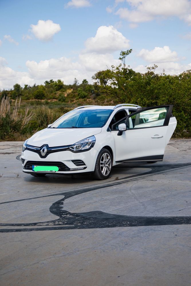 Carrinha de 2020 poucos km!