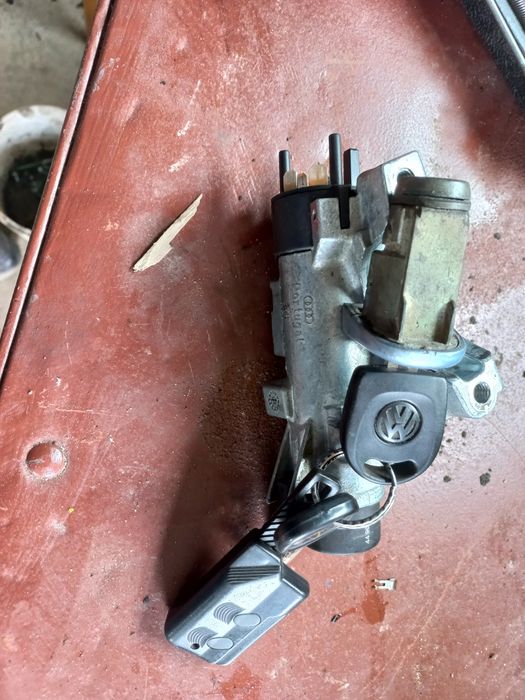 Stacyjka wkładka passat b5 golf 4 5 touran octavia 2