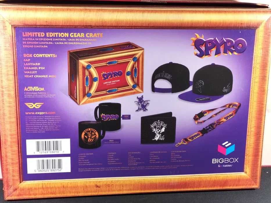 Spyro box Gear crate gadżety smycz przypinka czapka porfel kubek