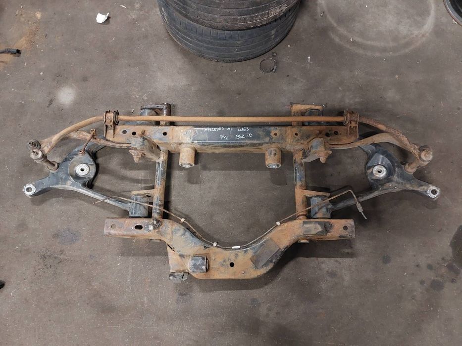 SANKI ZAWIESZENIA TYŁ MERCEDES-BENZ W163 ML 270 CDI