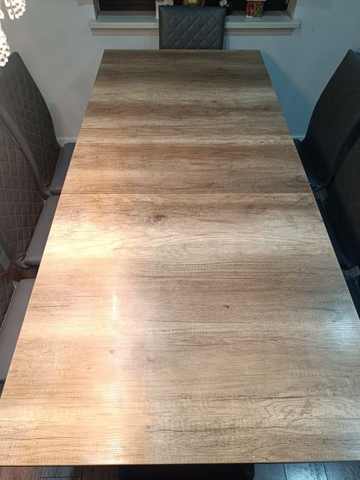 Stół do jadalni + 8 krzeseł