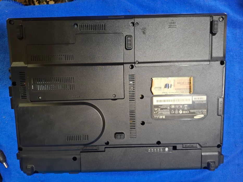 Samsung R40 Intel 3gbram windows 7