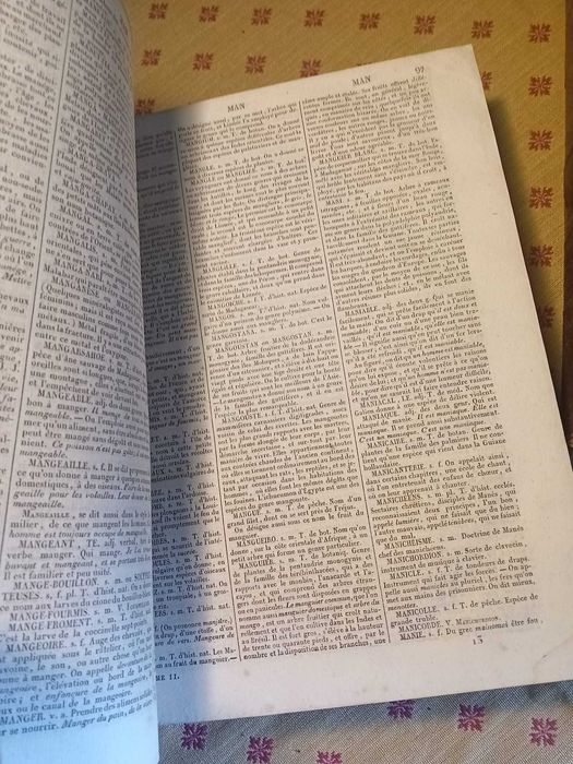 Laveaux, Nouveaux Dictionnarie de La Langue Francaise 1820