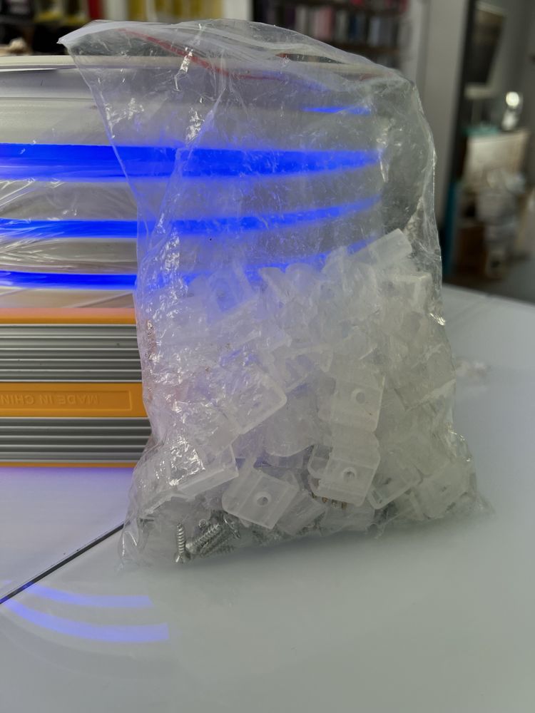 Гнучка неонова RGB стрічка 25 метрів