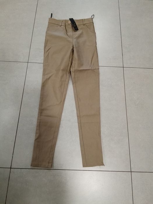 Paja ubrań różnych damskich