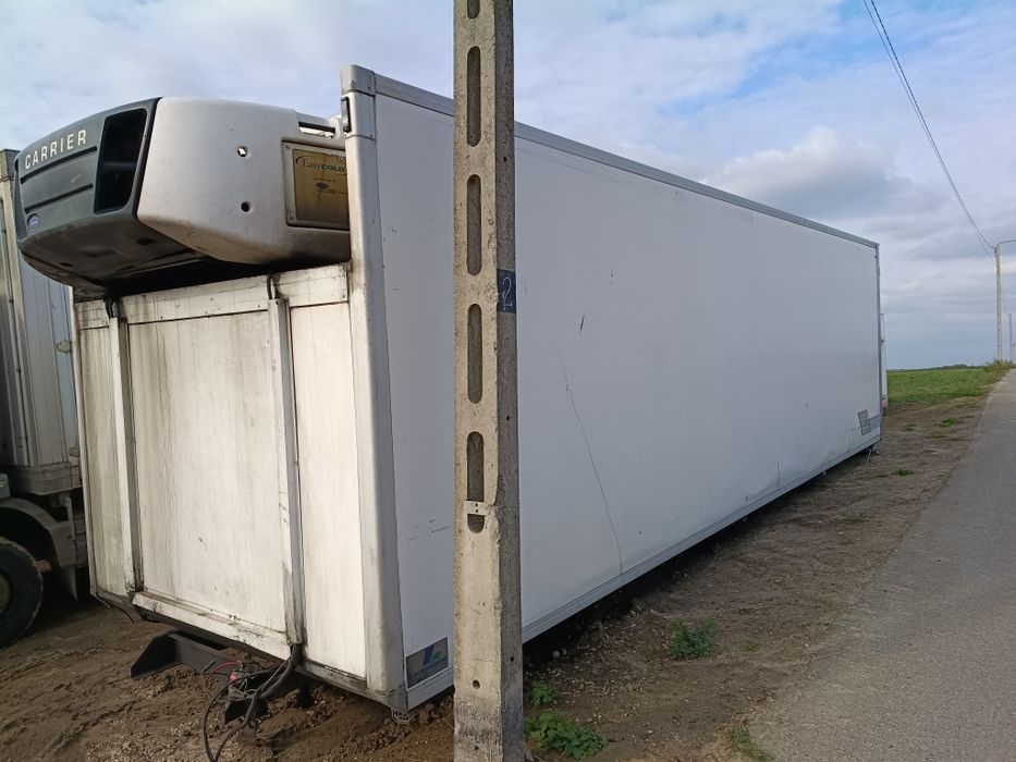 Chłodnia 9m izoterma kontener transport