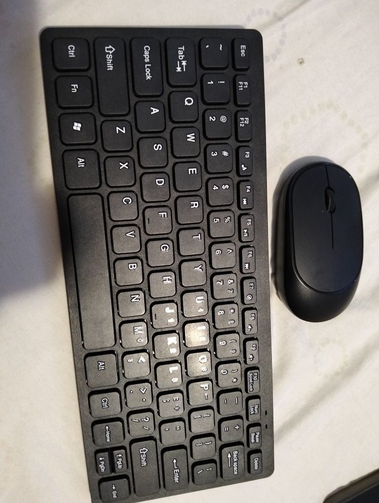 Teclado e rato wireless