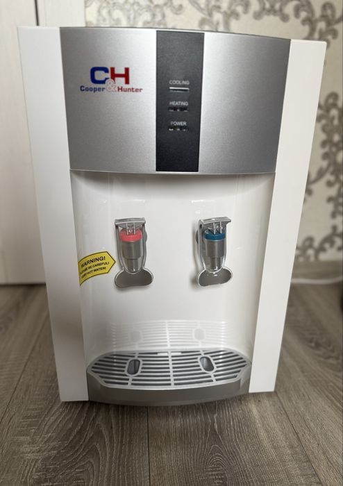 Куллер для воды без дефектов