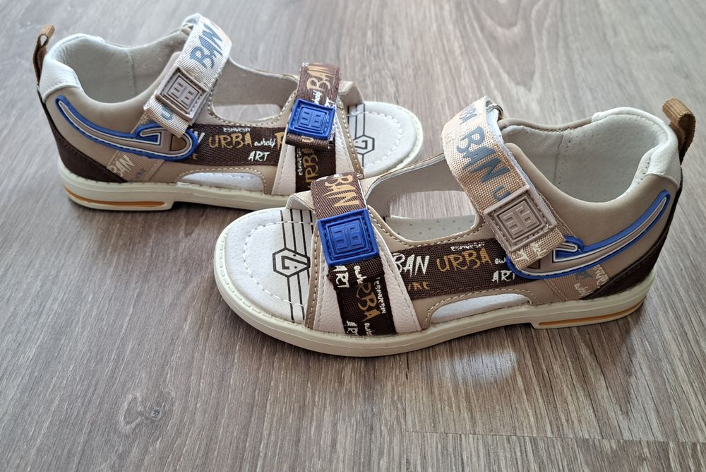 Срочно босоножки сандали детские